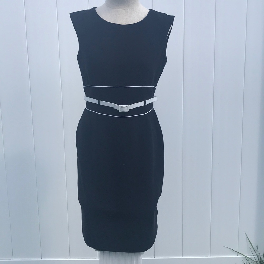 Beautiful 4P Black and white dress